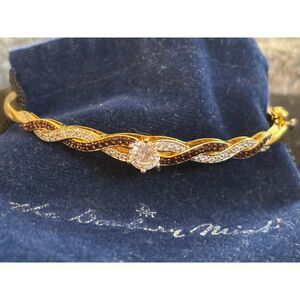 Danbury Mint Twisted Diamond Infinity Bracelet